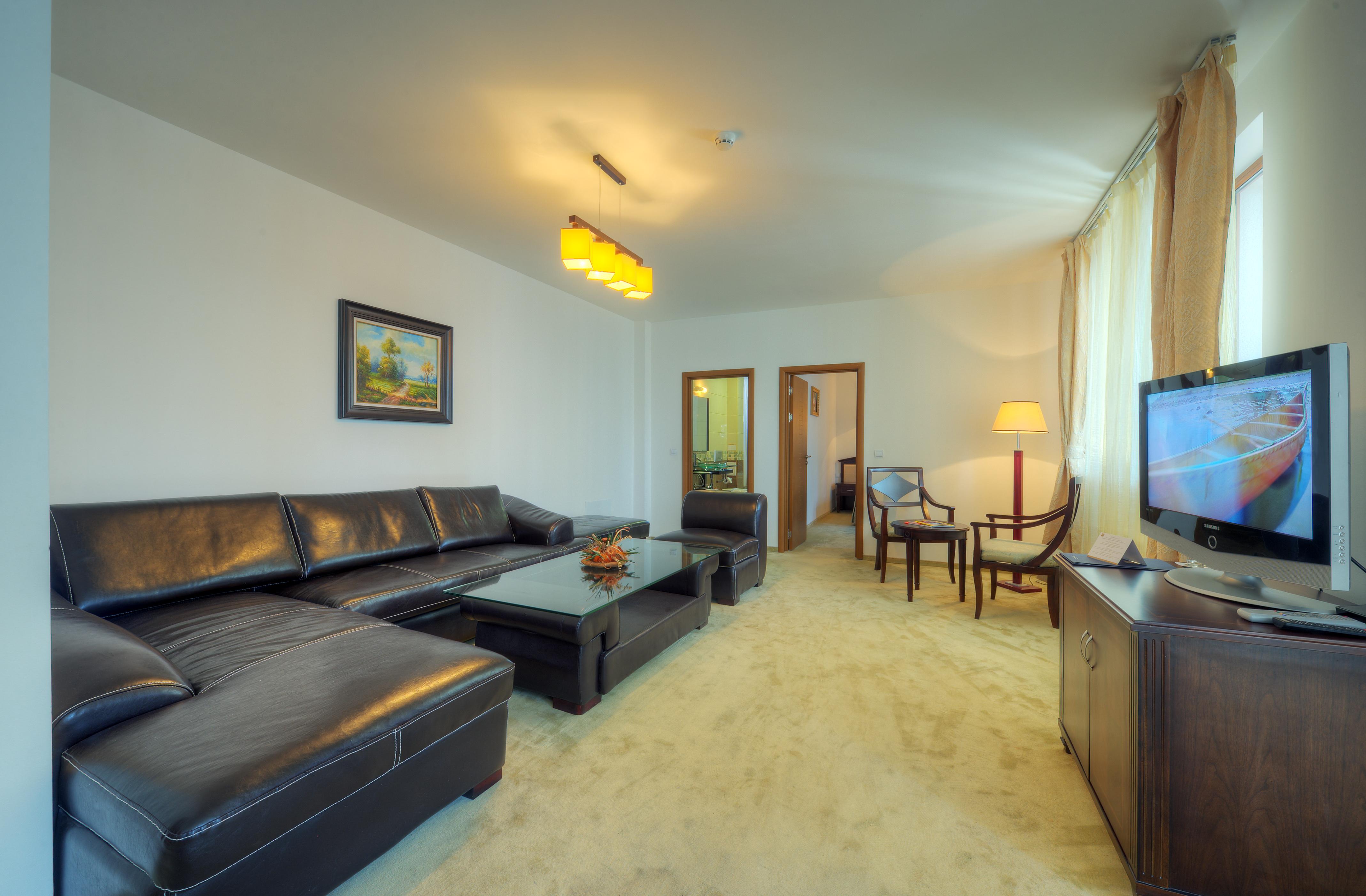 Mpm Family Hotel Merryan パンポロボ エクステリア 写真