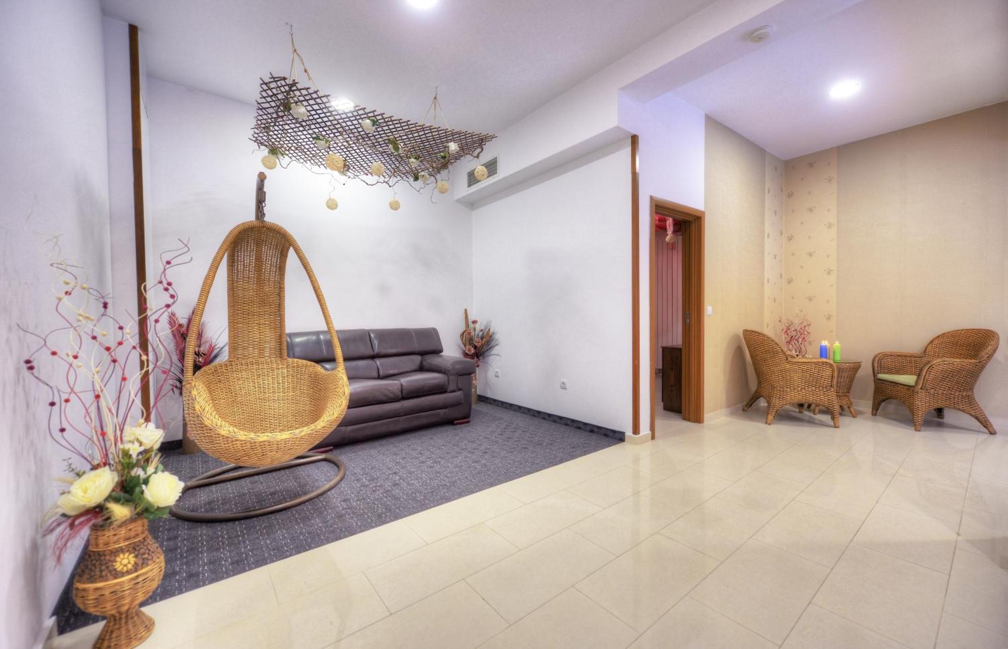 Mpm Family Hotel Merryan パンポロボ エクステリア 写真