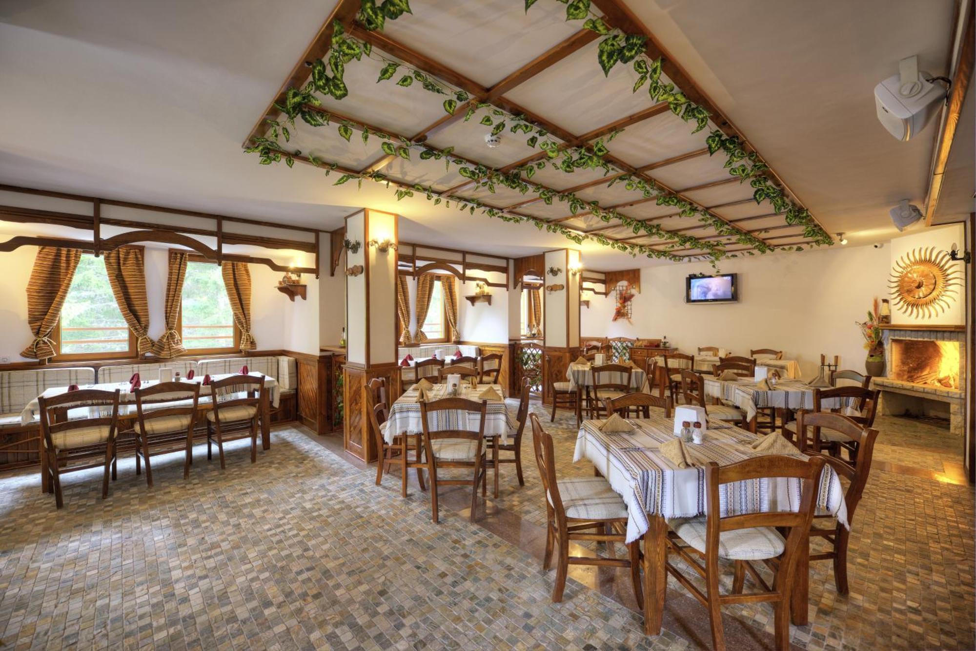 Mpm Family Hotel Merryan パンポロボ エクステリア 写真